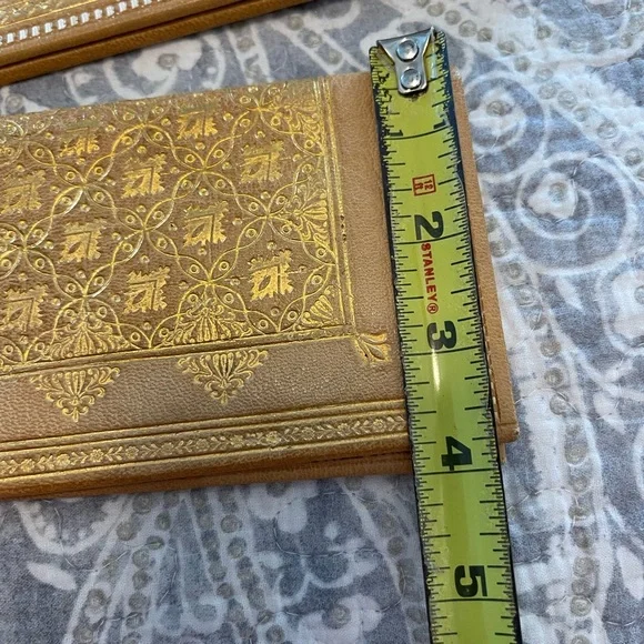 Vintage hand tooled moroccan soft leather purse /clutch and wallet 22 carat gold - Picture 11 of 13
